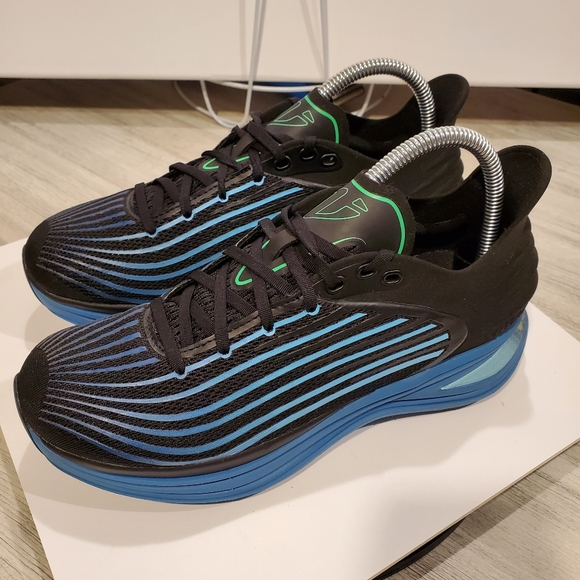 Vimazi Z50 Womens Premium Black Blue Athletic Shoes with Ribbed Design Size 9 - Picture 2 of 14